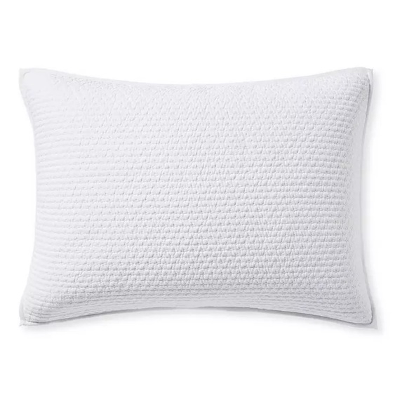 Serena & Lily Pair of Standard Westwood Quilted Shams in White
